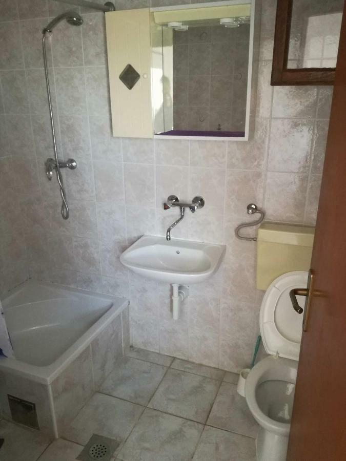 Apartmani Jarak Rogoznica  Dış mekan fotoğraf