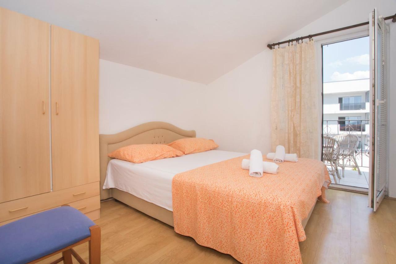 Apartmani Jarak Rogoznica  Dış mekan fotoğraf