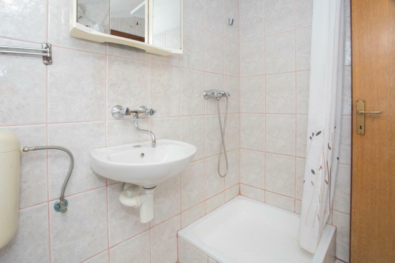 Apartmani Jarak Rogoznica  Dış mekan fotoğraf